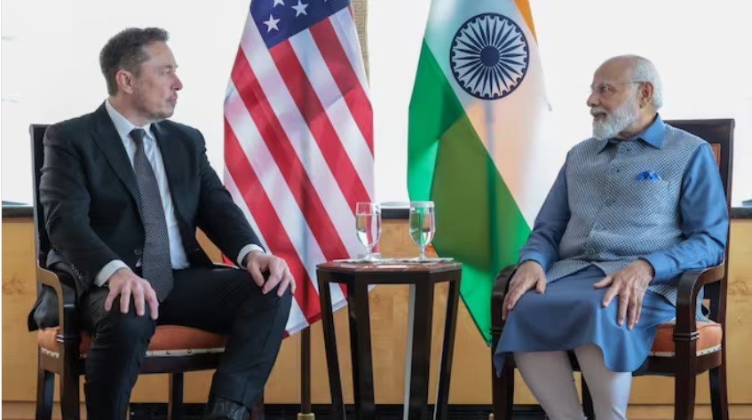 Elon Musk ने खुद को बताया 'PM Modi का फैन', Tesla ने भारत में निवेश करने को कहा
