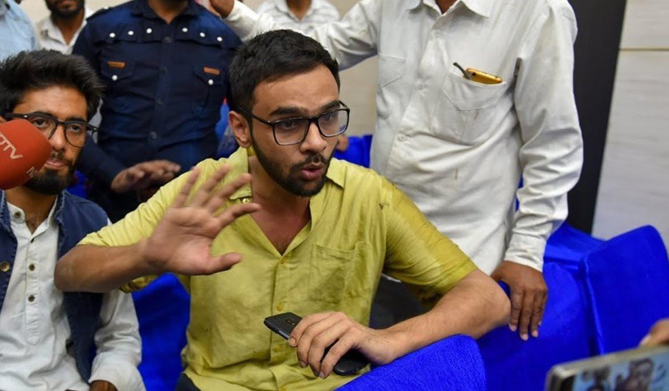 पूर्व JNU छात्र नेता उमर खालिद को झटका, सुप्रीम कोर्ट ने जमानत याचिका पर सुनवाई स्थगित की