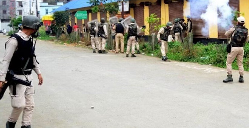मणिपुर में नहीं थम रही हिंसा, दो स्थानों पर रुक-रुककर हुई गोलीबारी