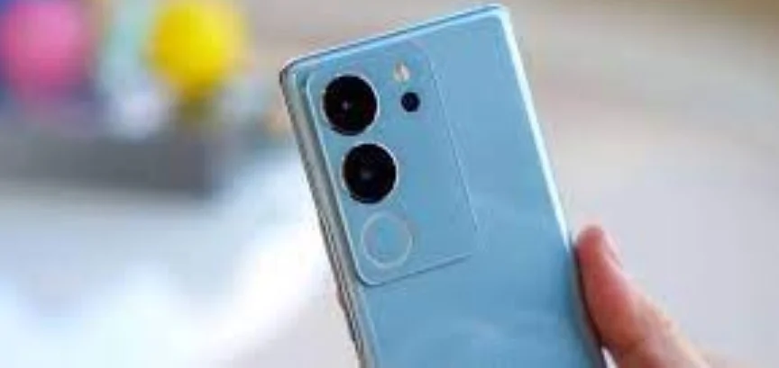 दिलों पर राज करने आया Vivo का सबसे धमाकेदार Smartphone! Ring light और Curved display; जानिए कीमत