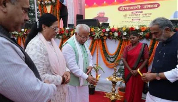 Haryana News: Diwali पर Manohar Lal Khattar सरकार ने किया ऐलान, 2 दिन की और छुट्टी की घोषित
